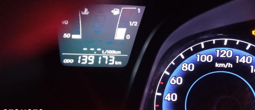 Hyundai ix20 cena 24500 przebieg: 139000, rok produkcji 2011 z Jędrzejów małe 106